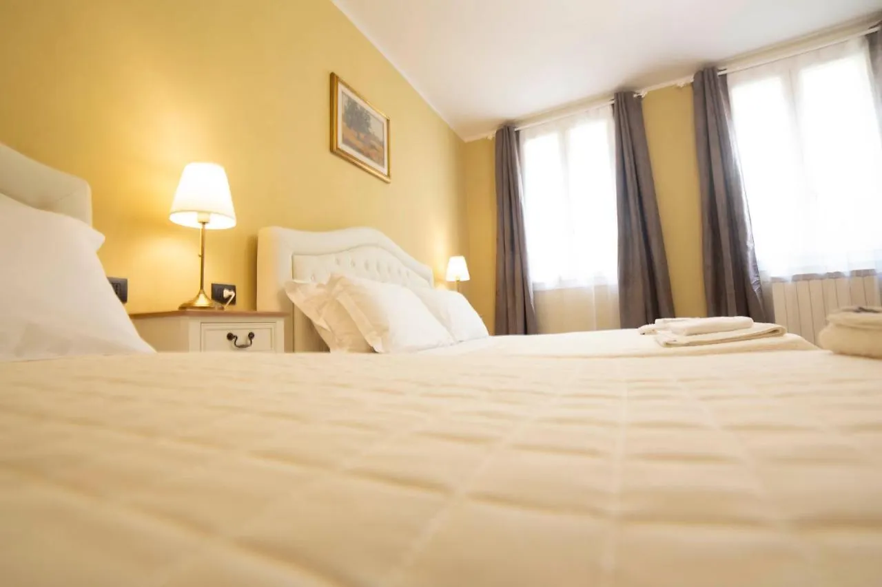 Valia Florence Pitti 3 Apartment