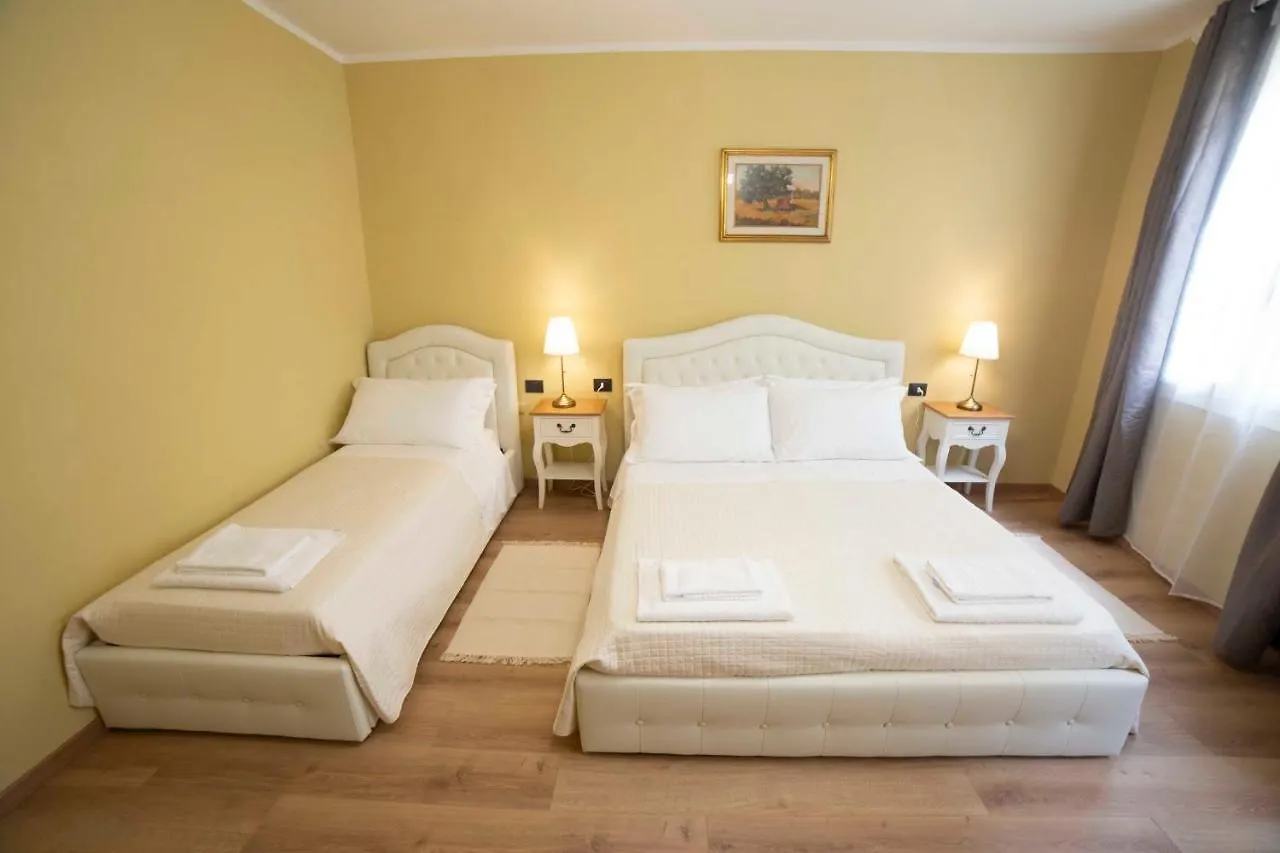Valia Florence Pitti 3 Apartment